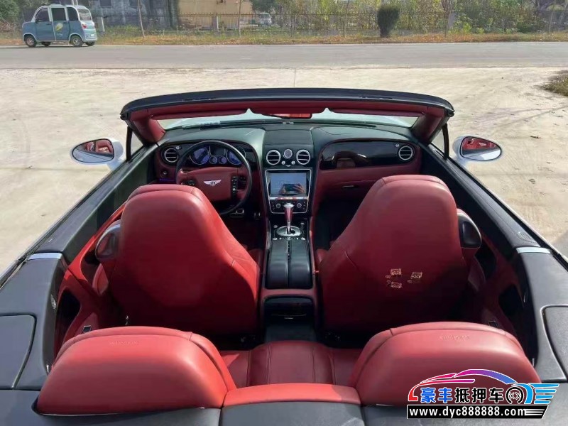 10年宾利欧陆轿车抵押车出售