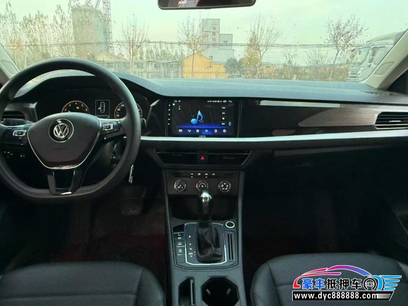 19年大众朗逸轿车抵押车出售