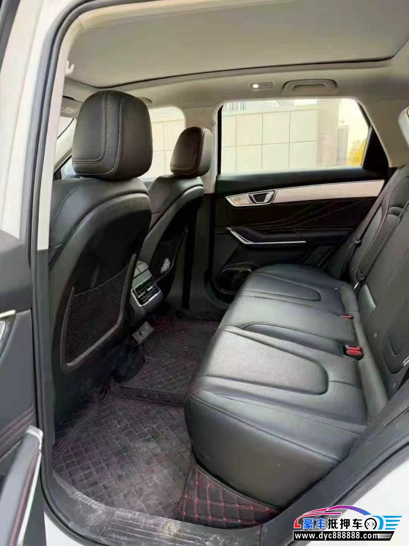 24年奔腾T99轿车抵押车出售