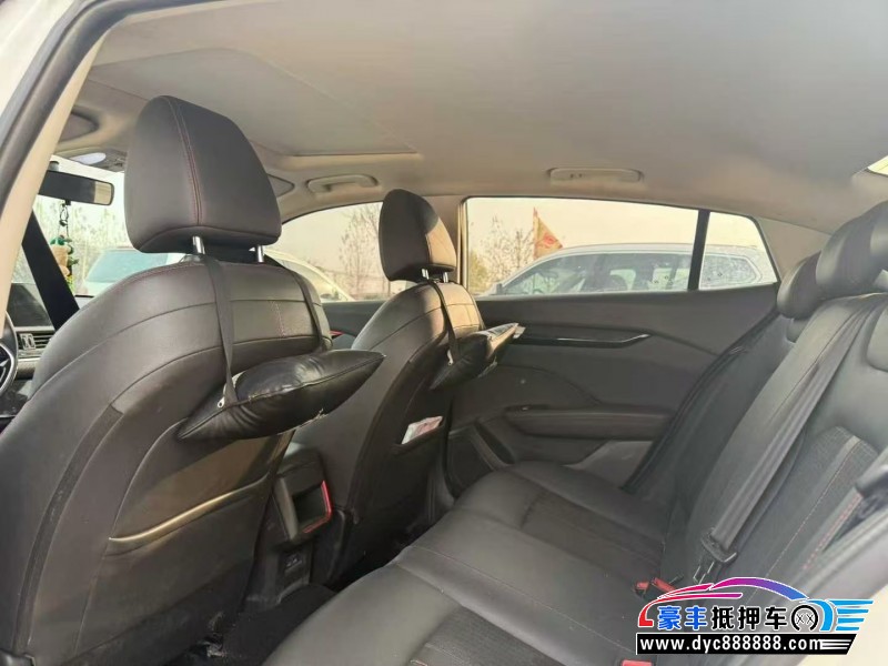 21年东风风神奕炫轿车抵押车出售