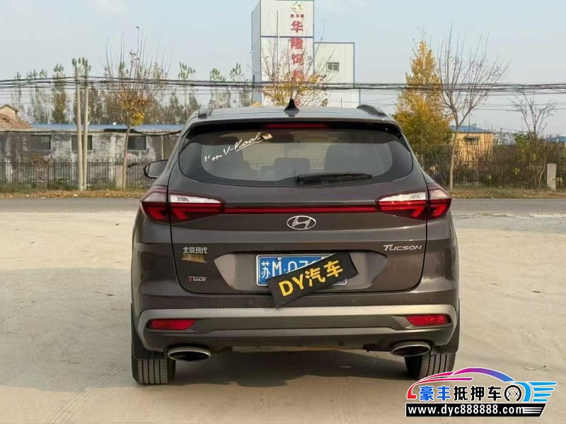 19年现代途胜轿车抵押车出售