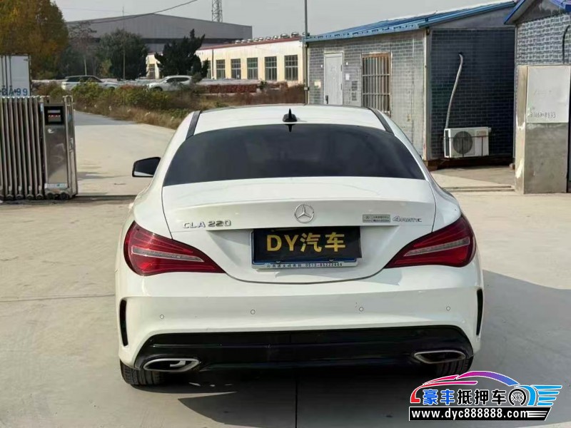 17年奔驰CLA轿车抵押车出售