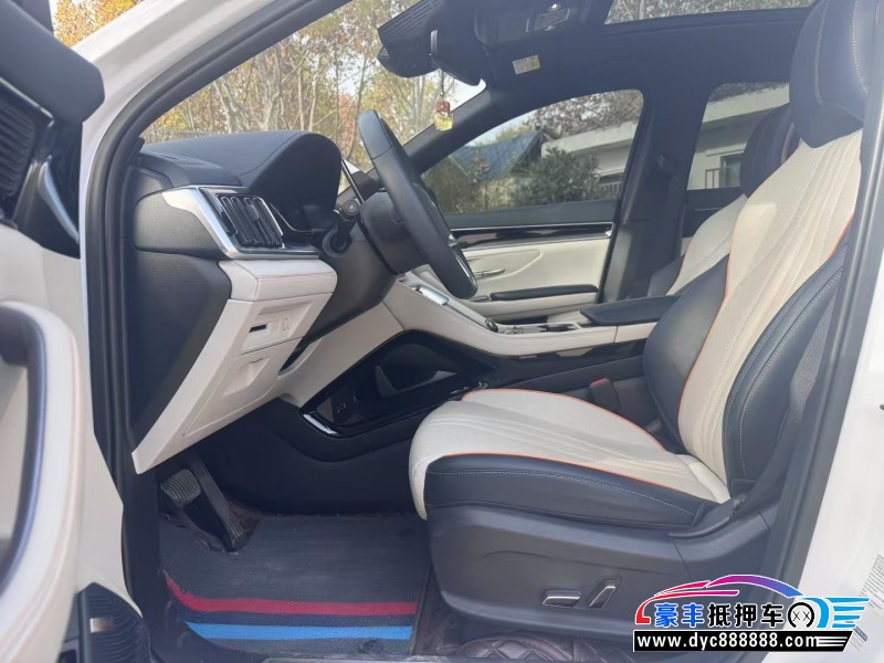 24年比亚迪宋轿车抵押车出售