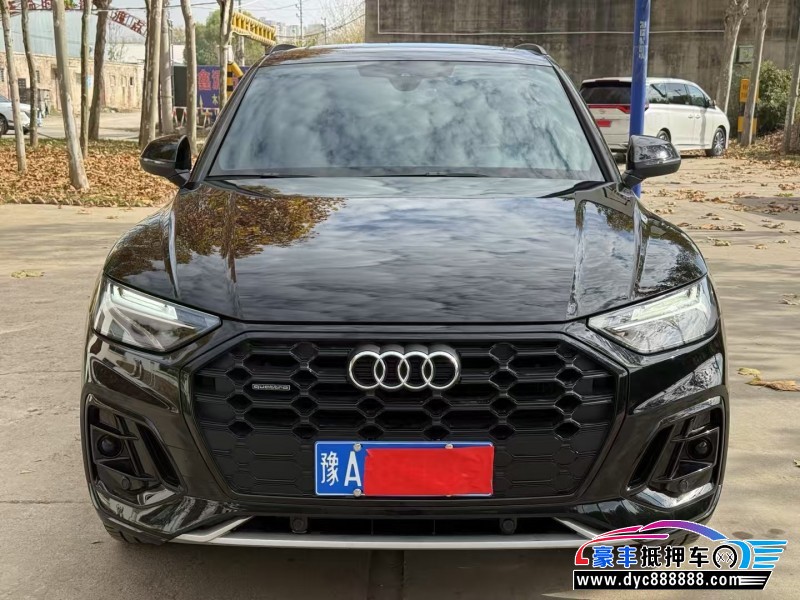 抵押车出售25年奥迪Q5轿车