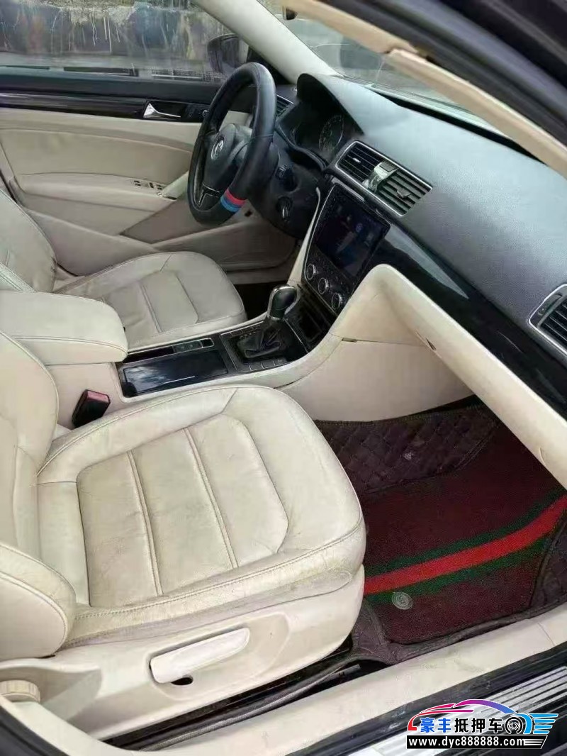 14年大众帕萨特轿车抵押车出售