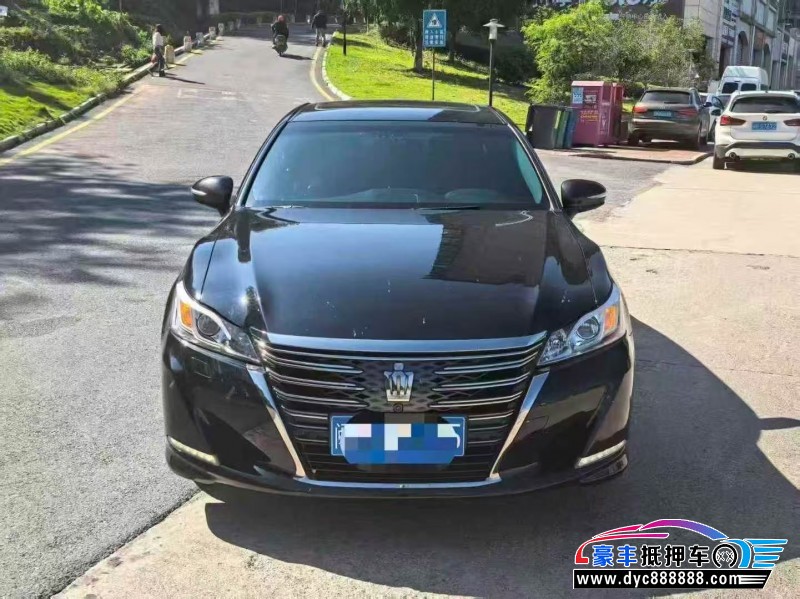 抵押车出售19年丰田皇冠轿车