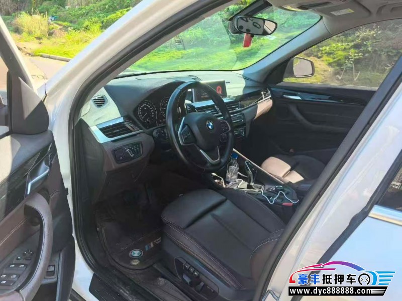 19年宝马X1轿车抵押车出售