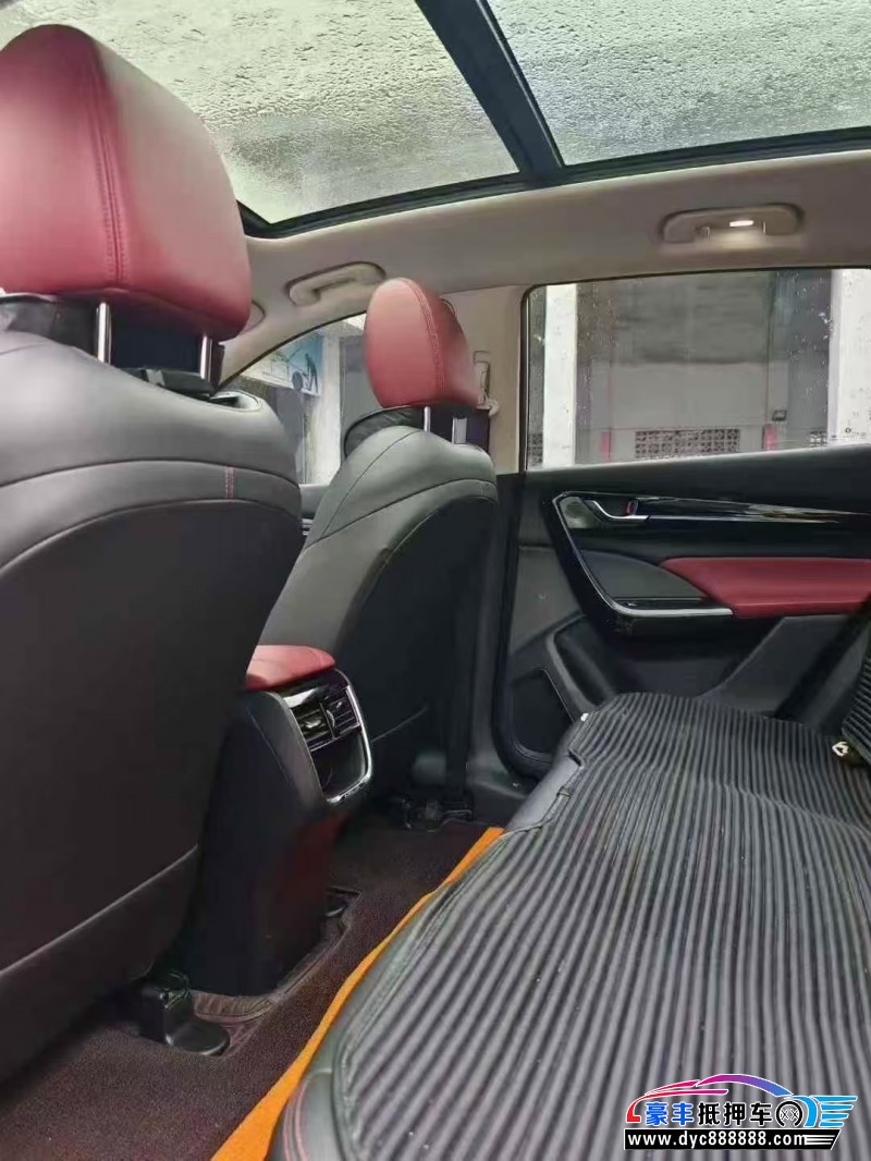 22年东风AX7轿车抵押车出售