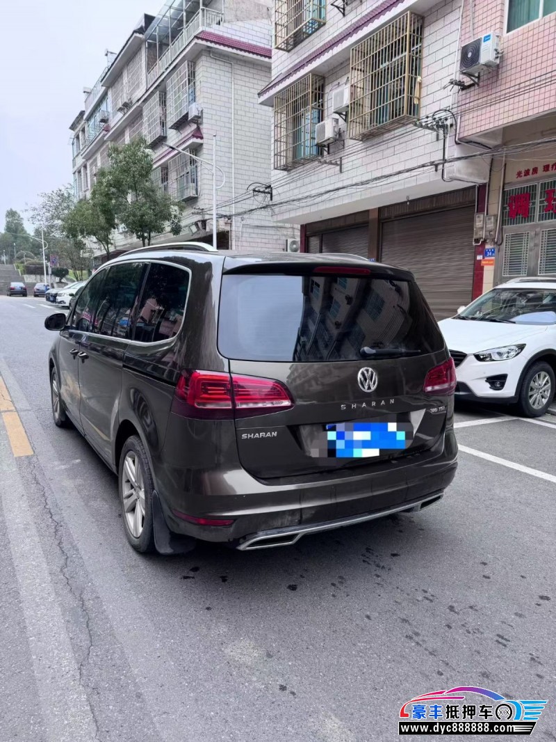 17年大众夏朗轿车抵押车出售