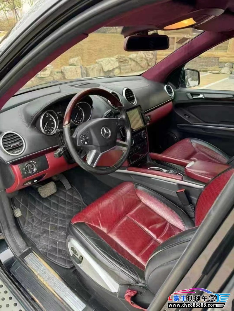 12年奔驰GL级SUV抵押车出售