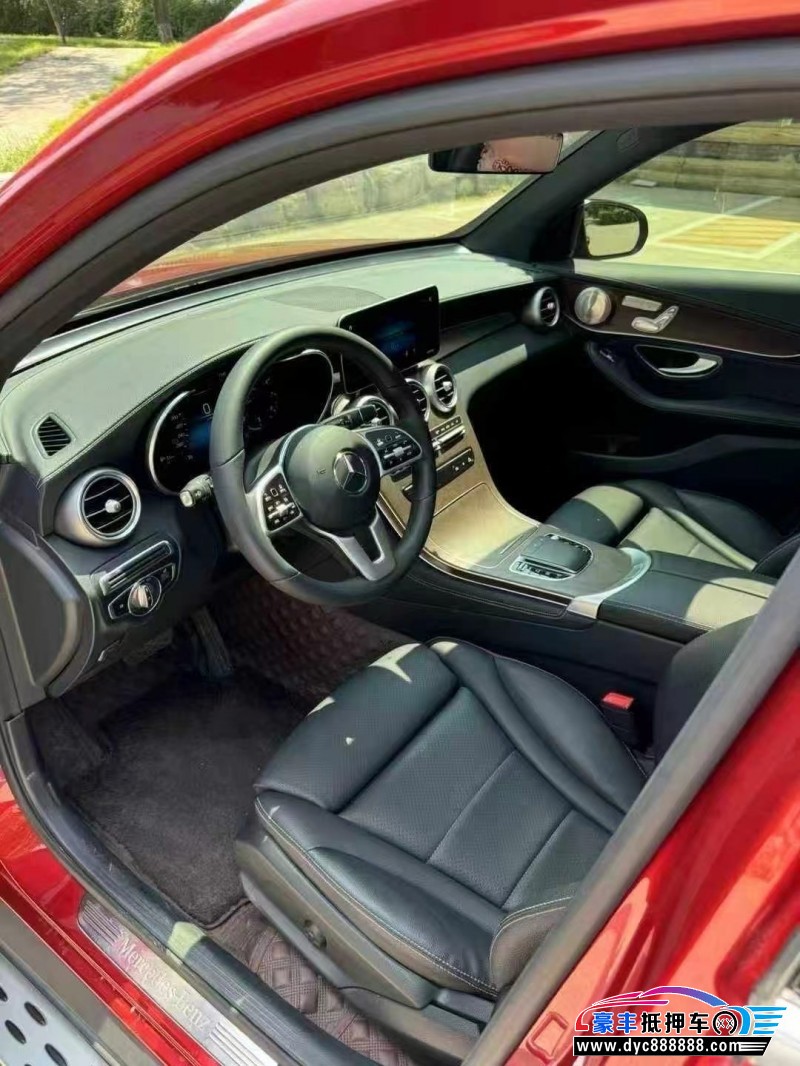 20年奔驰GLCSUV抵押车出售