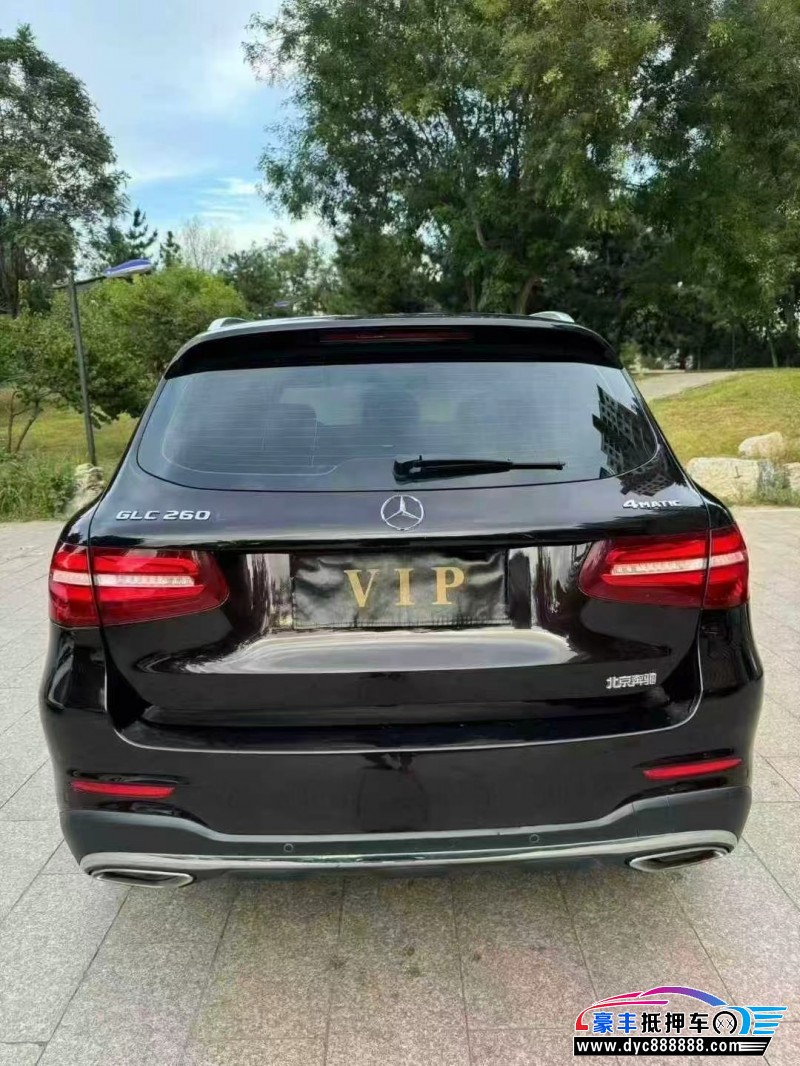 19年奔驰GLCSUV抵押车出售