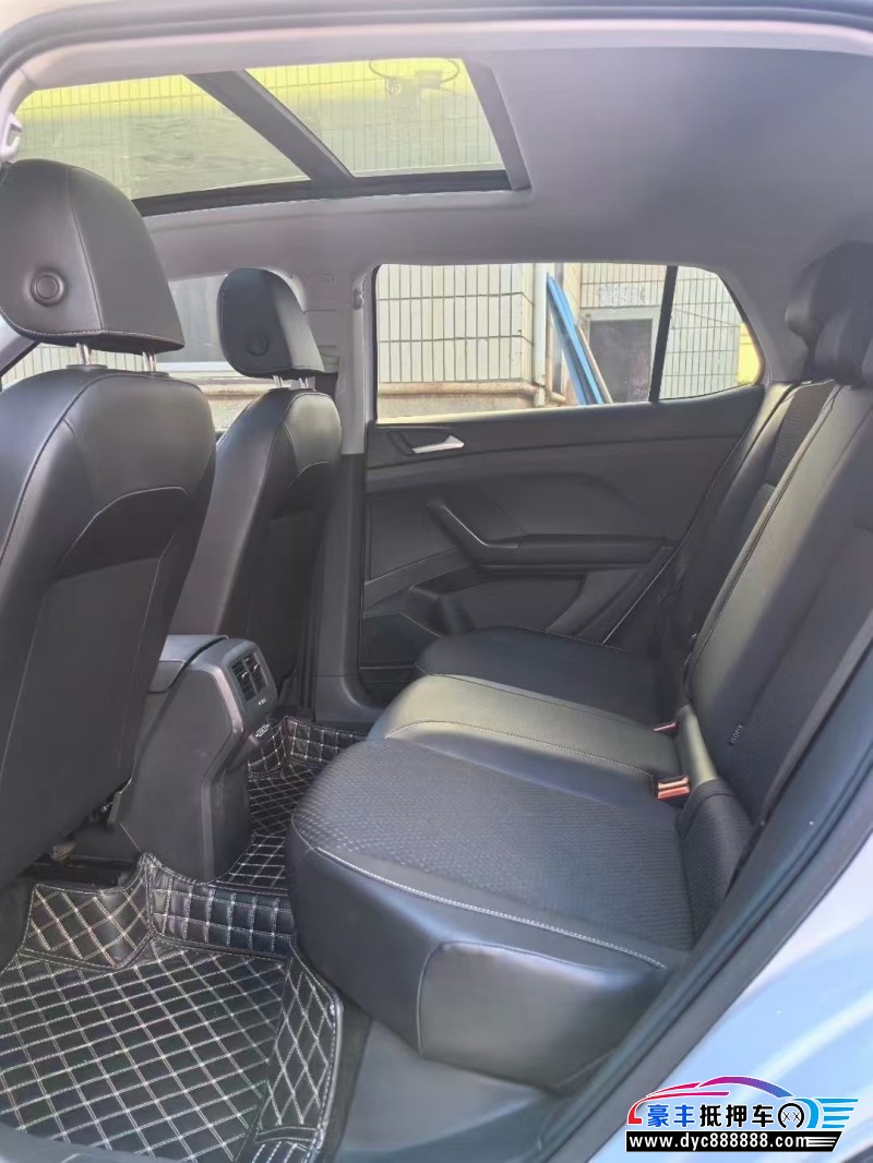 22年大众探影轿车抵押车出售