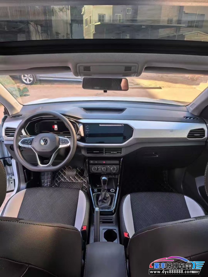 22年大众探影轿车抵押车出售