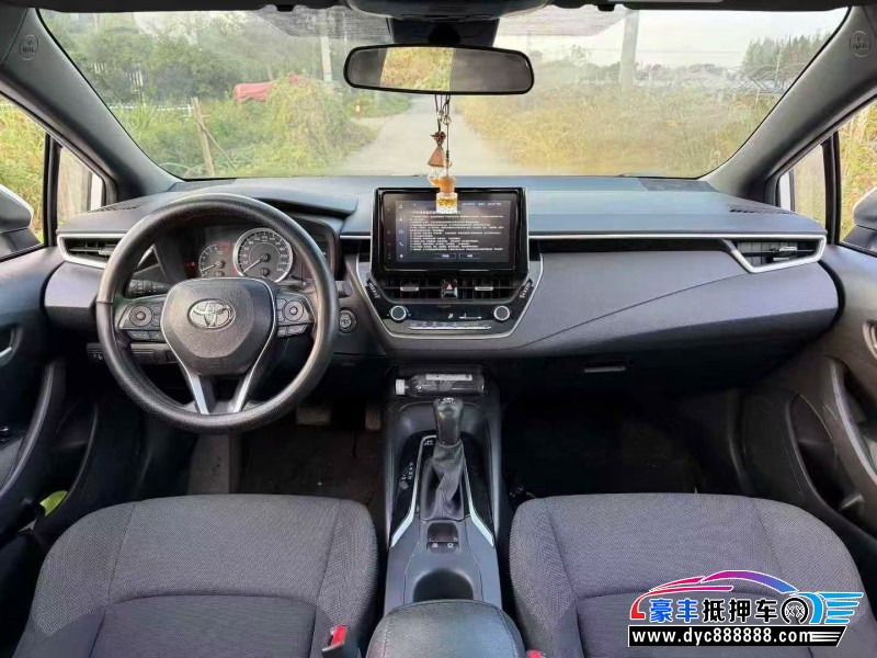 23年丰田雷凌轿车抵押车出售