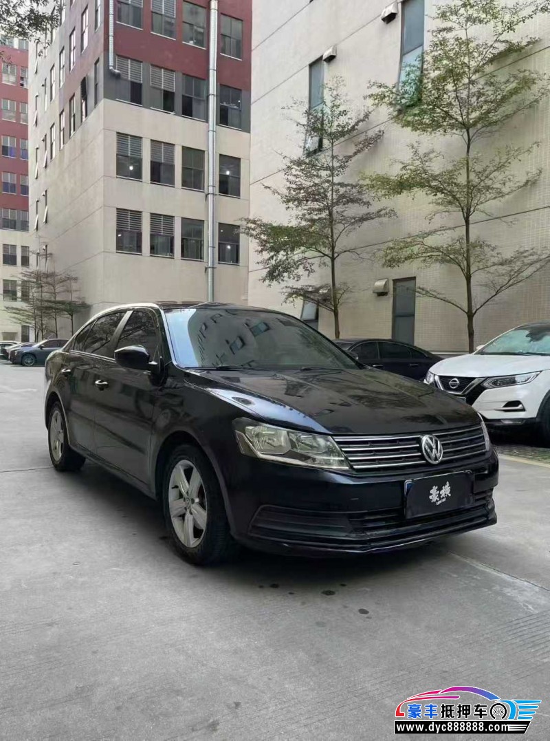 18年大众朗逸轿车抵押车出售