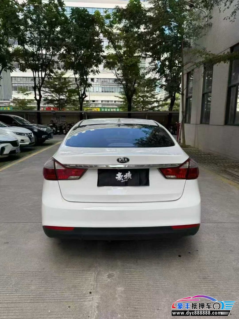 19年起亚K3轿车抵押车出售