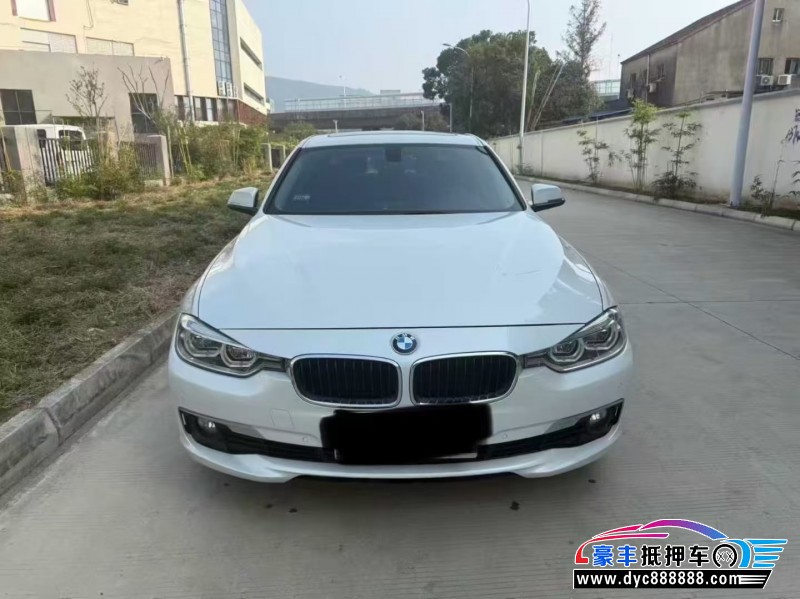 17年宝马3系轿车抵押车出售