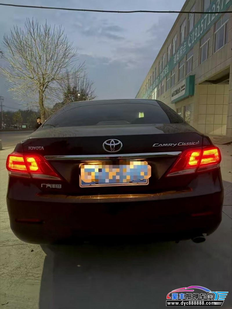 13年丰田凯美瑞轿车抵押车出售