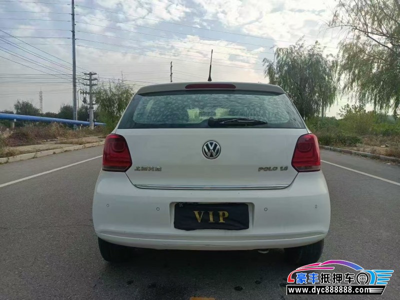 13年大众polo轿车抵押车出售