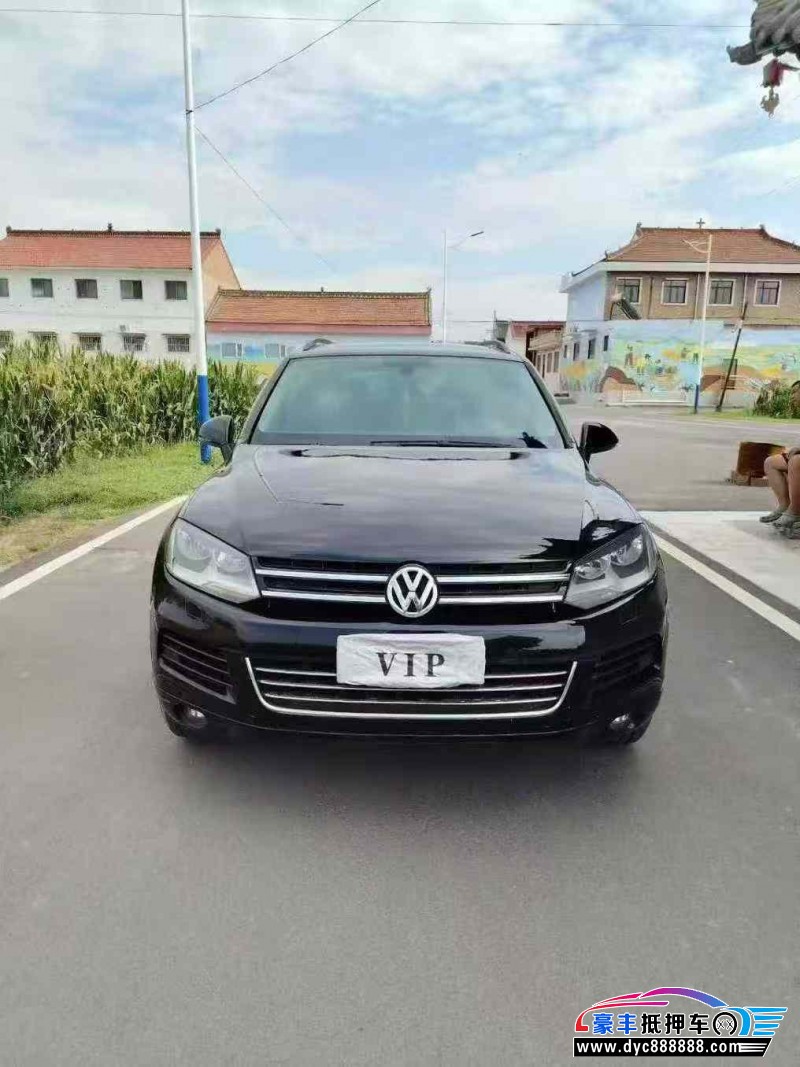 12年大众途锐SUV抵押车出售