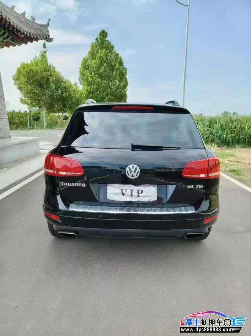 12年大众途锐SUV抵押车出售