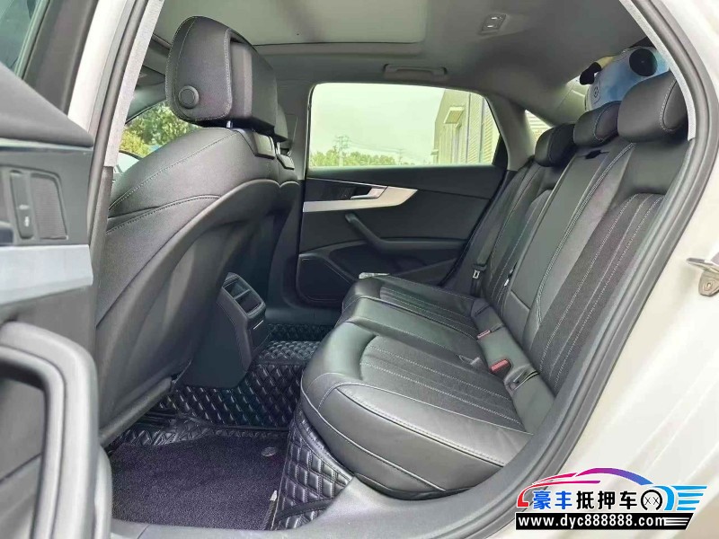 22年奥迪A4L轿车抵押车出售