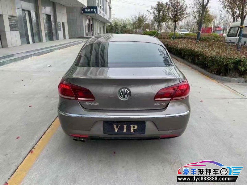15年大众CC轿车抵押车出售