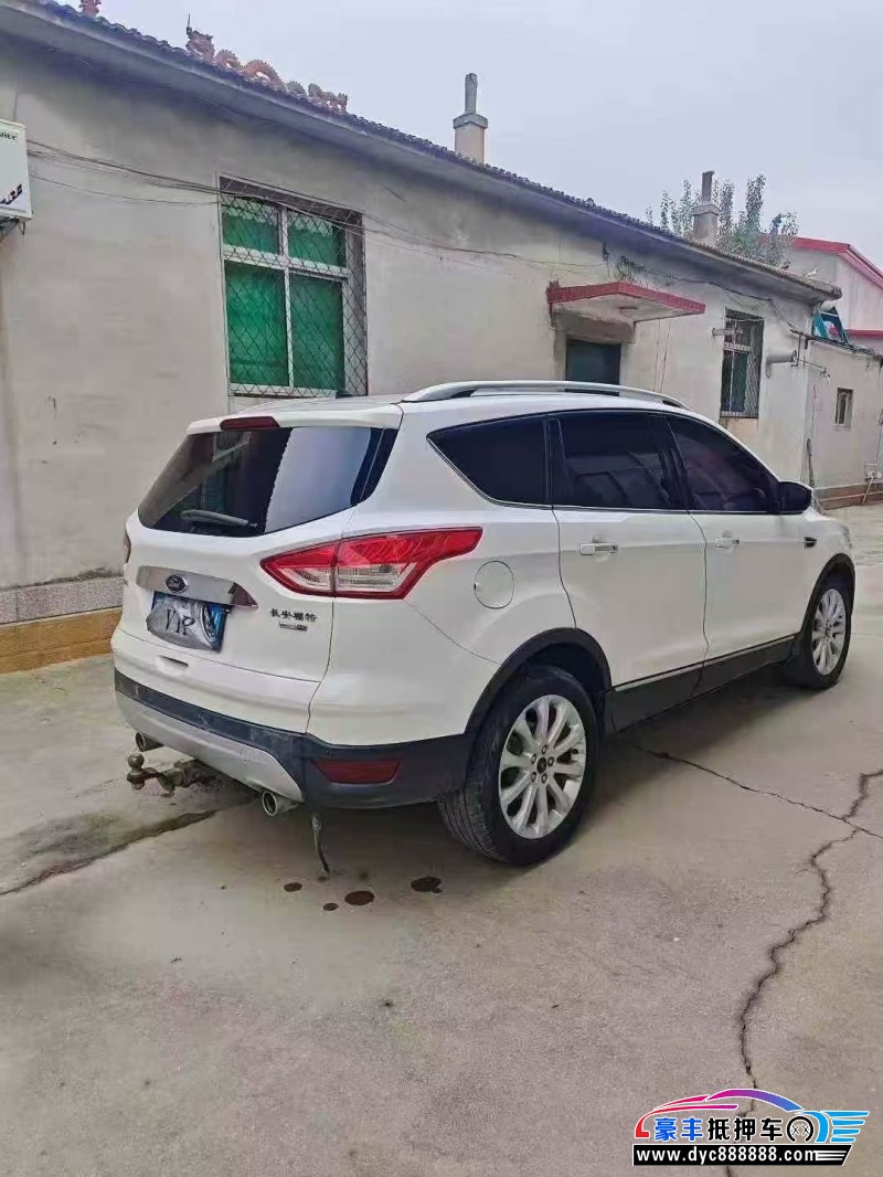 15年福特翼虎轿车抵押车出售