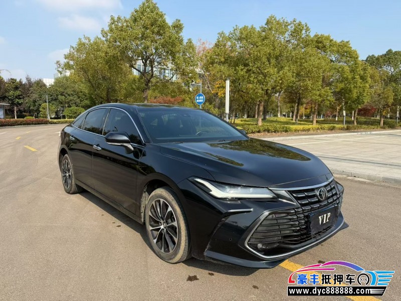 22年丰田亚洲龙轿车抵押车出售