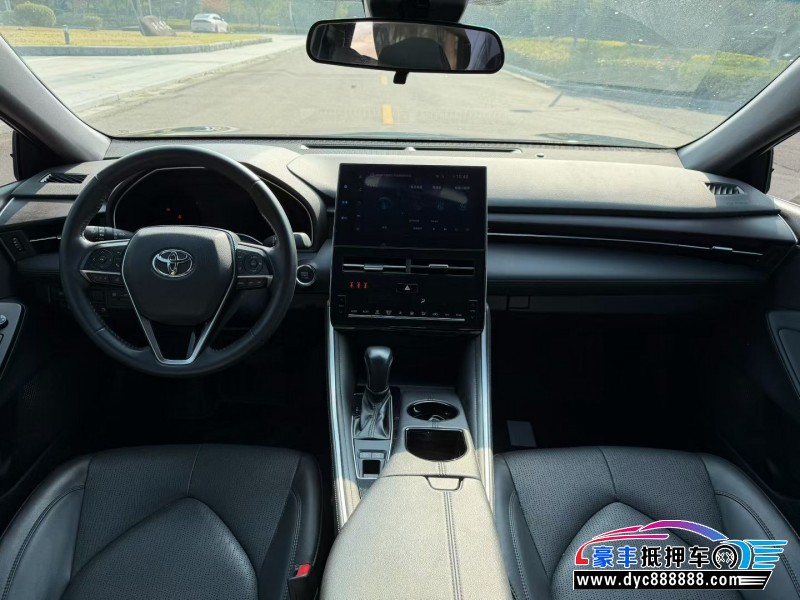 22年丰田亚洲龙轿车抵押车出售