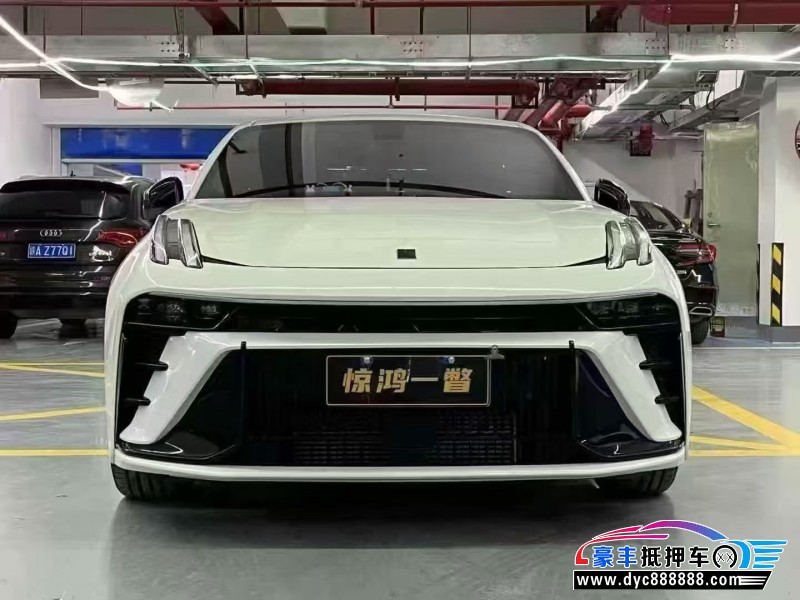 抵押车出售24年领克03轿车