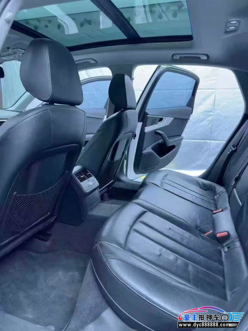 18年奥迪A4L轿车抵押车出售