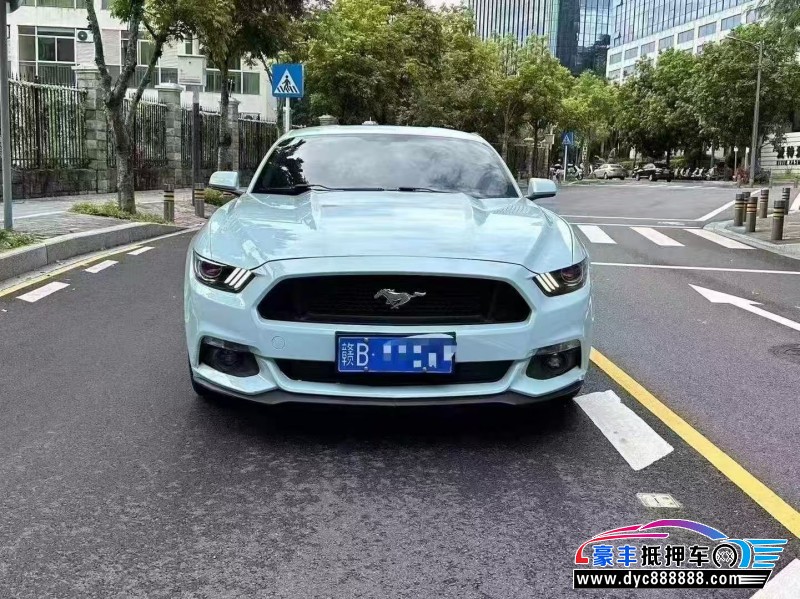 16年福特野马轿车抵押车出售