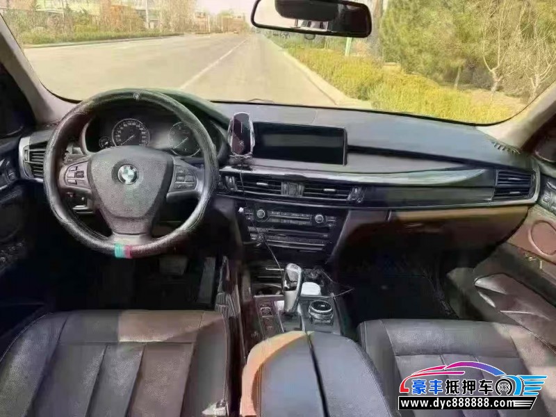 17年宝马X5轿车抵押车出售