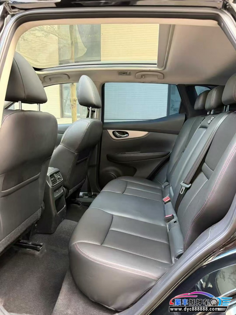 22年日产逍客轿车抵押车出售