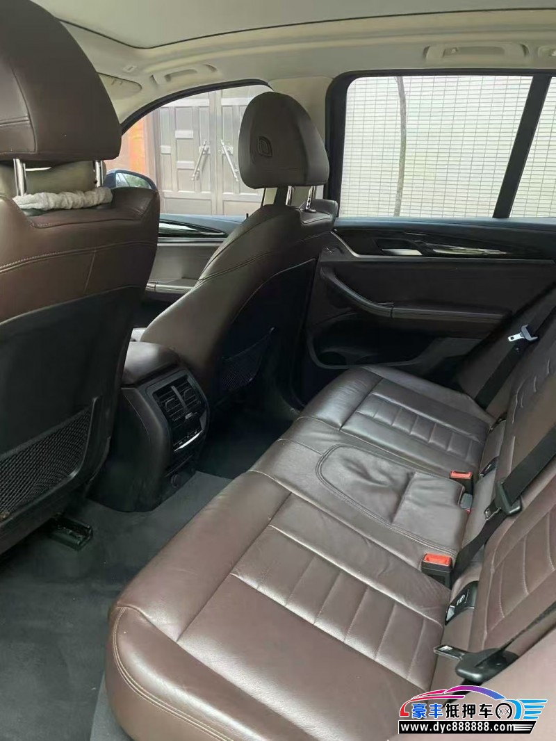 19年宝马X3轿车抵押车出售