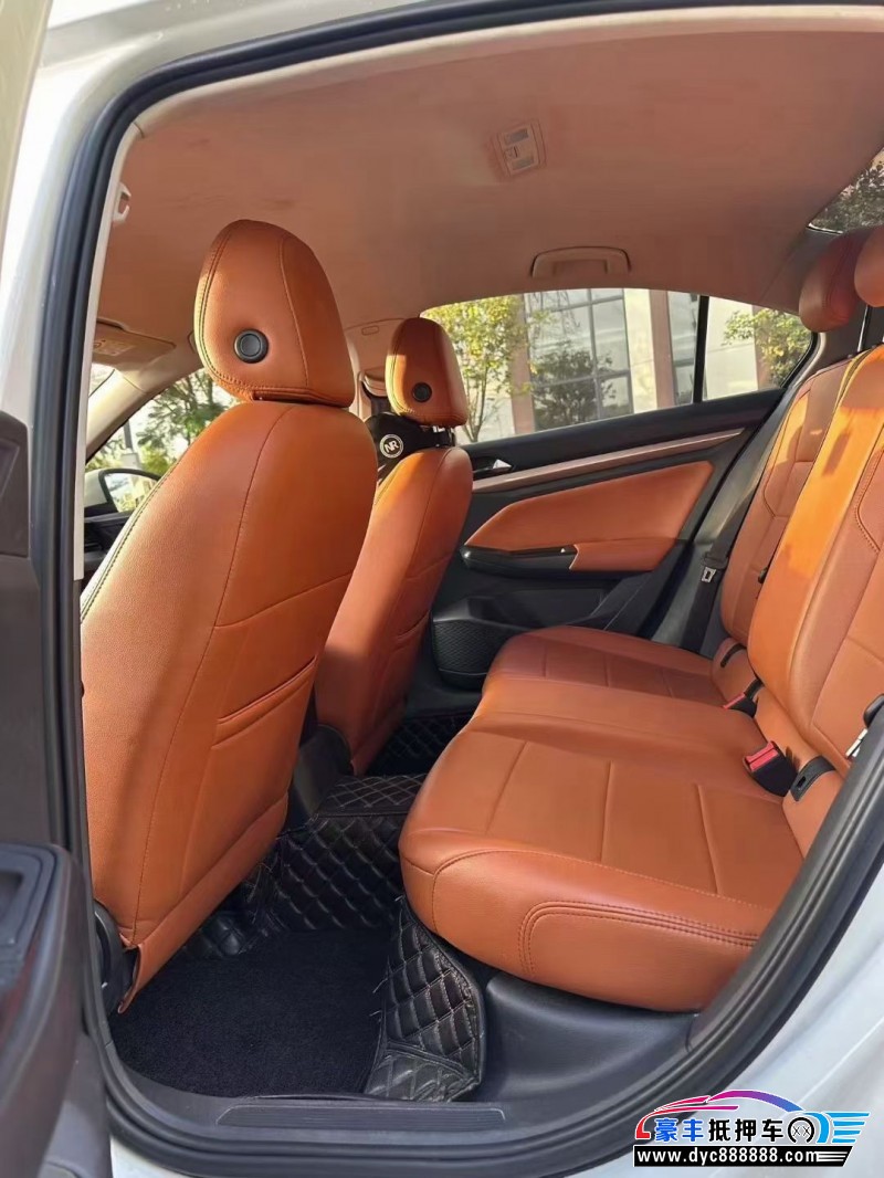 19年大众宝来轿车抵押车出售