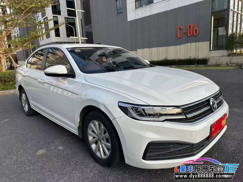 19年大众宝来轿车抵押车出售