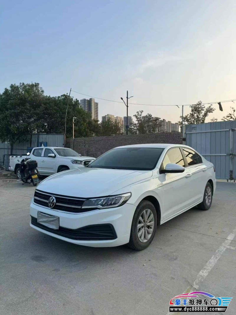 21年大众宝来轿车抵押车出售
