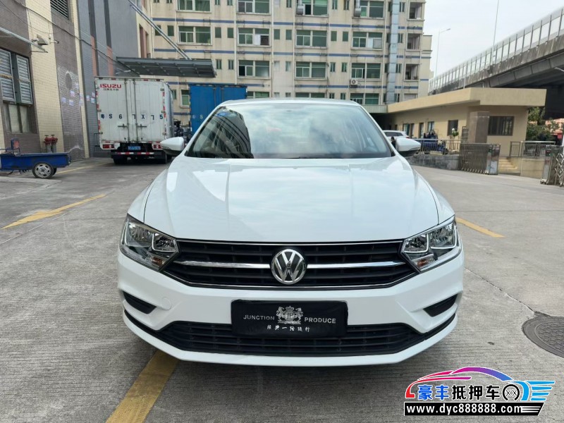 19年大众宝来轿车抵押车出售