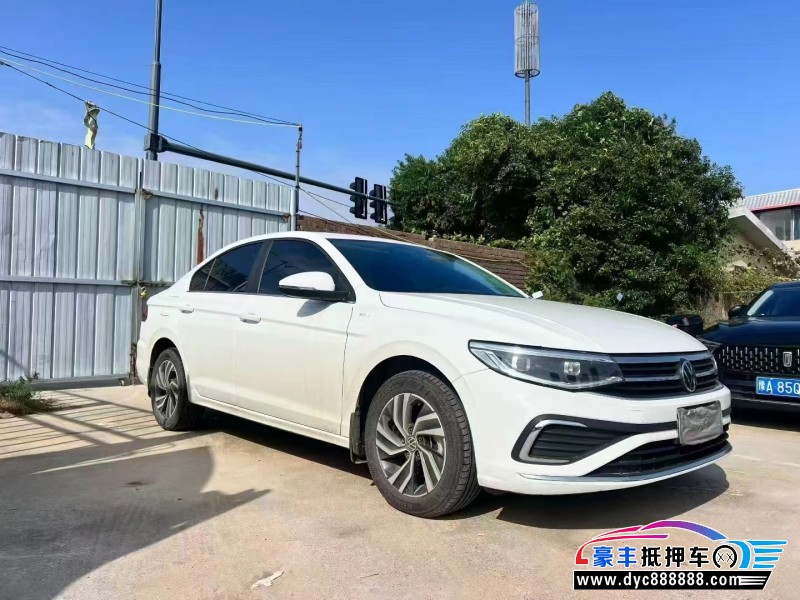 25年大众宝来轿车抵押车出售