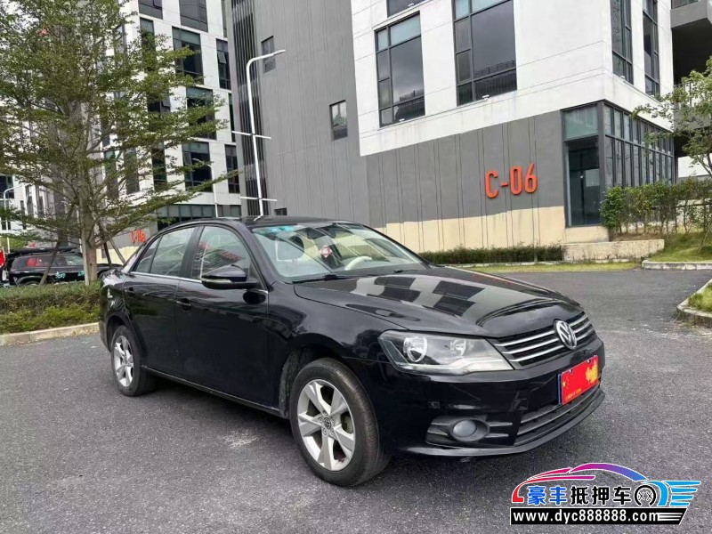 15年大众宝来轿车抵押车出售