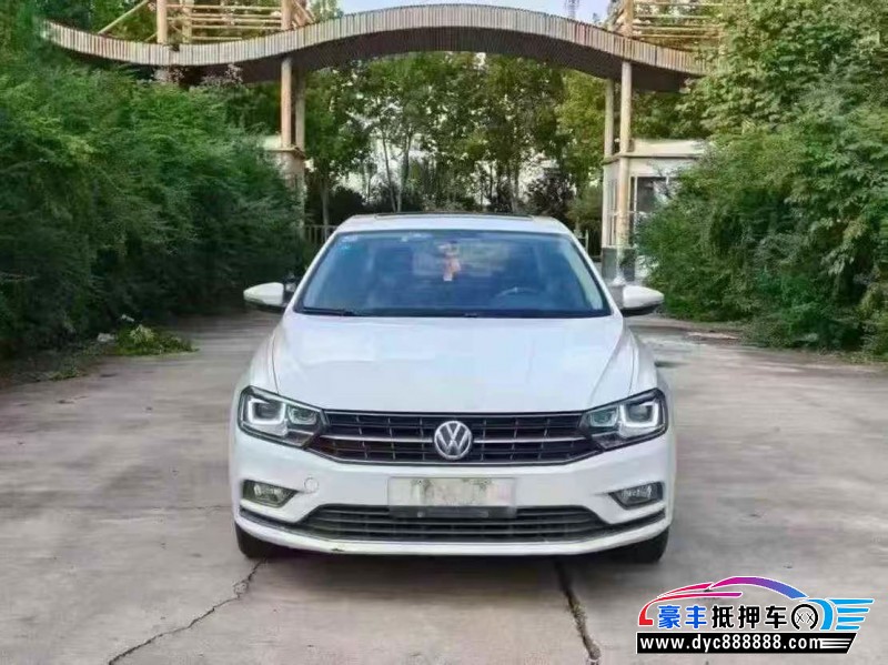 18年大众宝来轿车抵押车出售