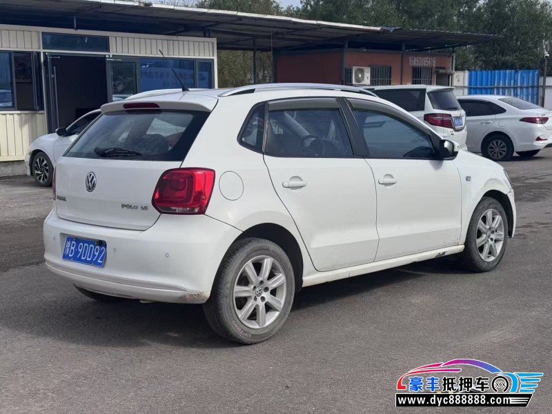 14年大众polo轿车抵押车出售
