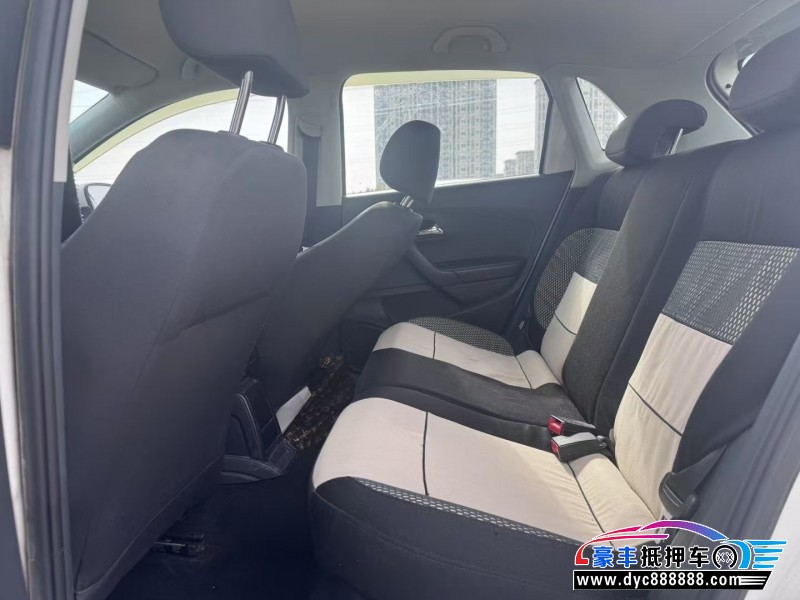 14年大众polo轿车抵押车出售