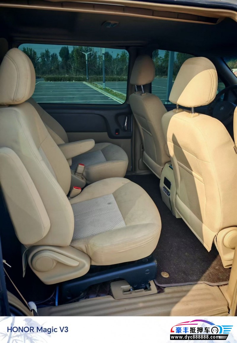 17年别克GL8SUV抵押车出售