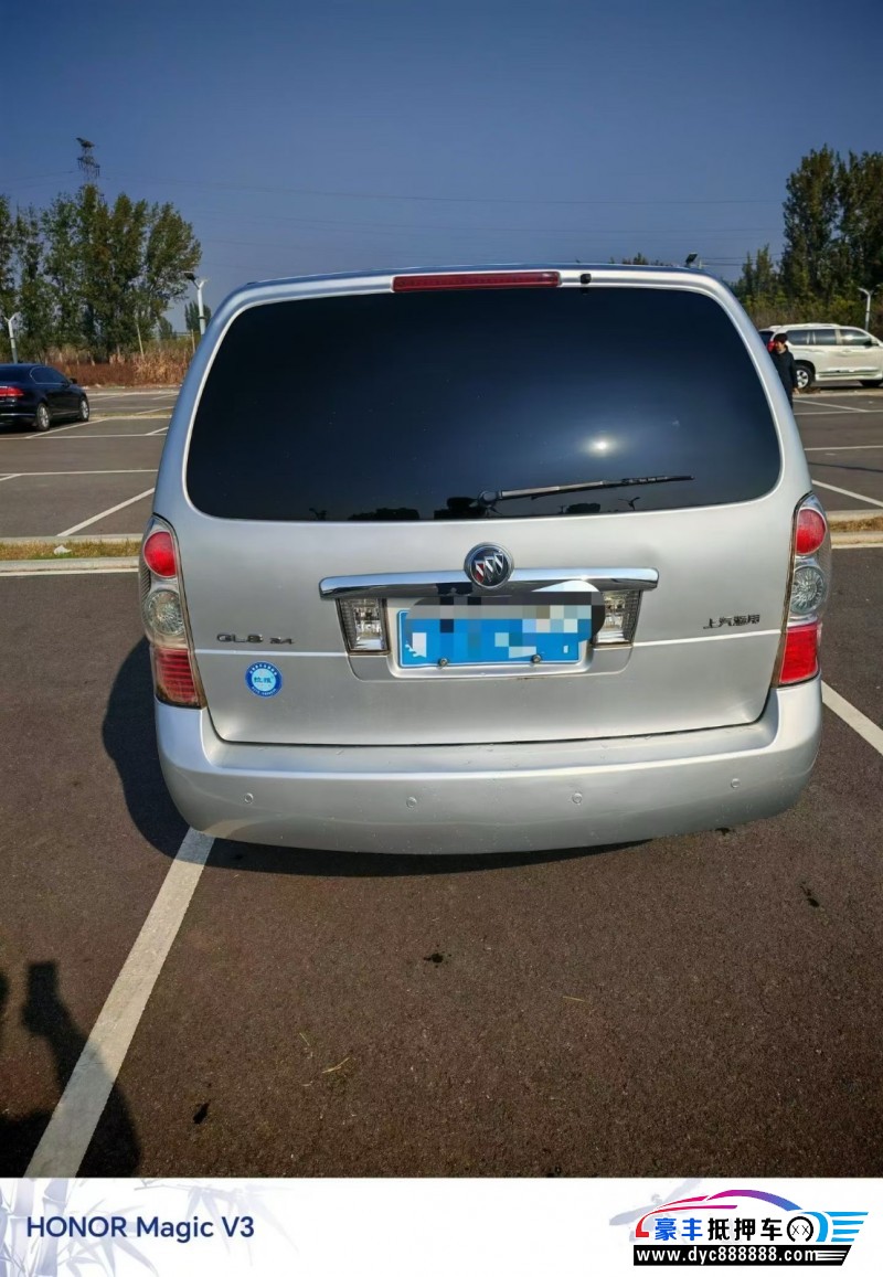 17年别克GL8SUV抵押车出售