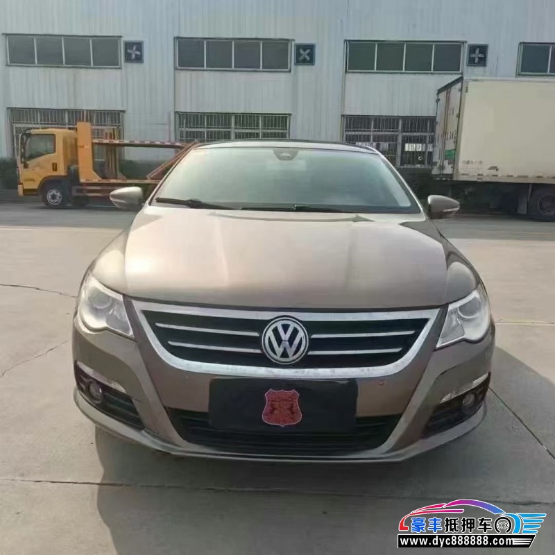 13年大众CC轿车抵押车出售