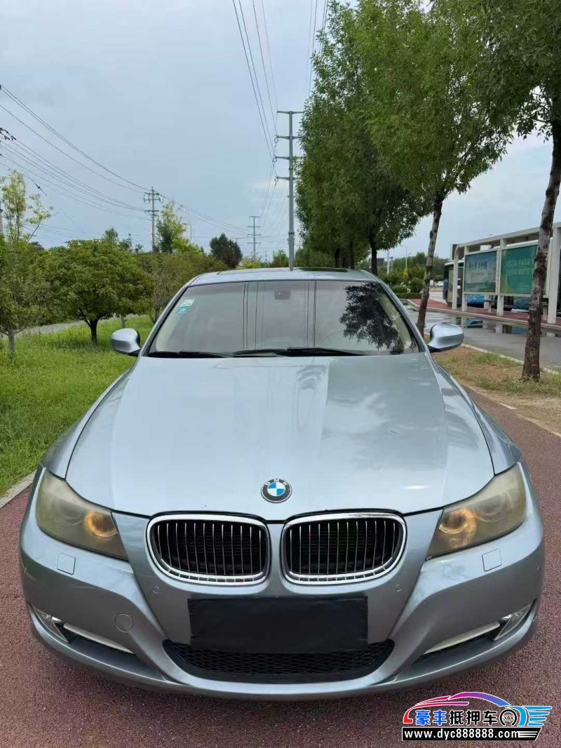 11年宝马3系轿车抵押车出售